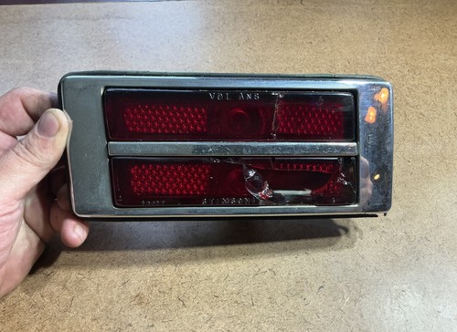 1941 packard taillight - 1941-48,